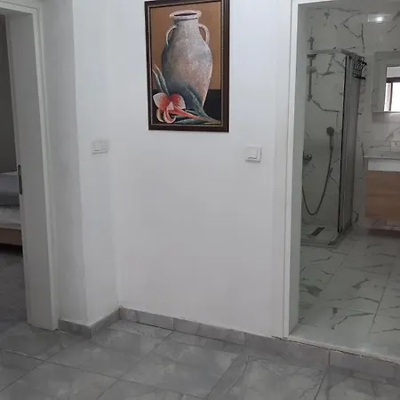 Family * Αλικαρνασσός